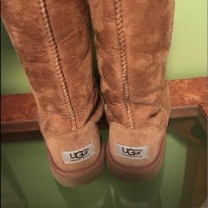 Kids tall UGG boots